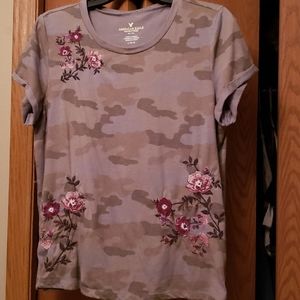 American eagle camp rose embroidery tee
